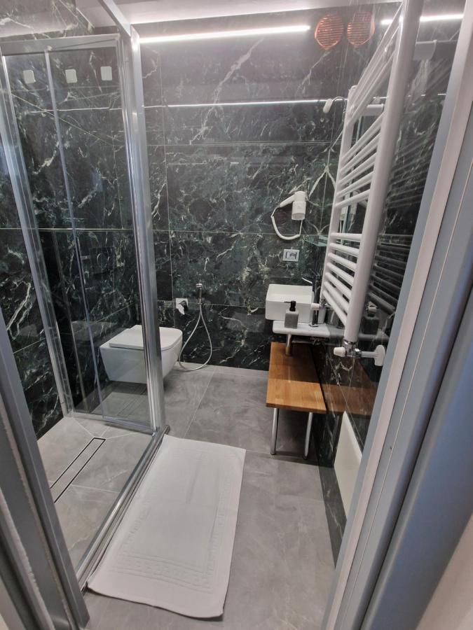 Marla Rooms Специя Экстерьер фото