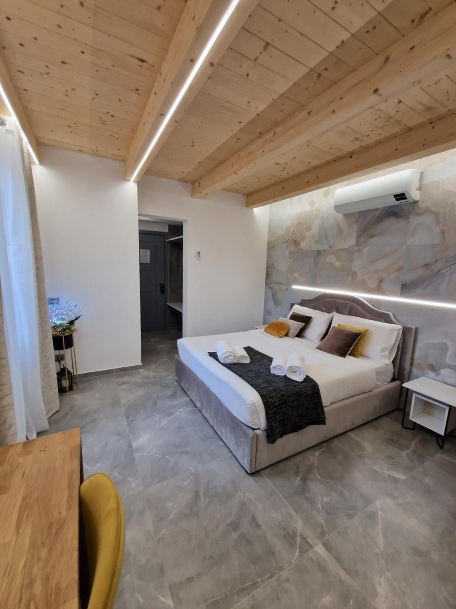 Marla Rooms Специя Экстерьер фото